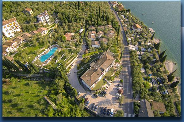 Hotel Residence Rely Бренцоне-суль-Гарда Экстерьер фото