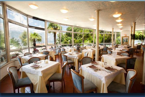 Hotel Residence Rely Бренцоне-суль-Гарда Экстерьер фото